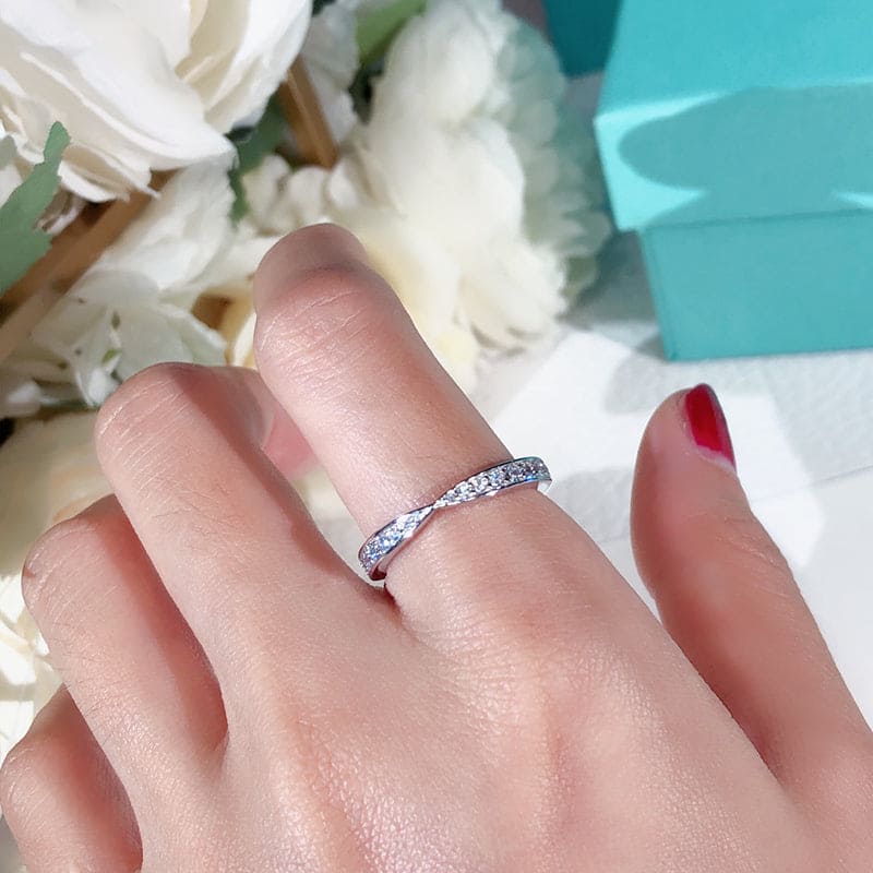 18K Tiffany Harmony  Ring