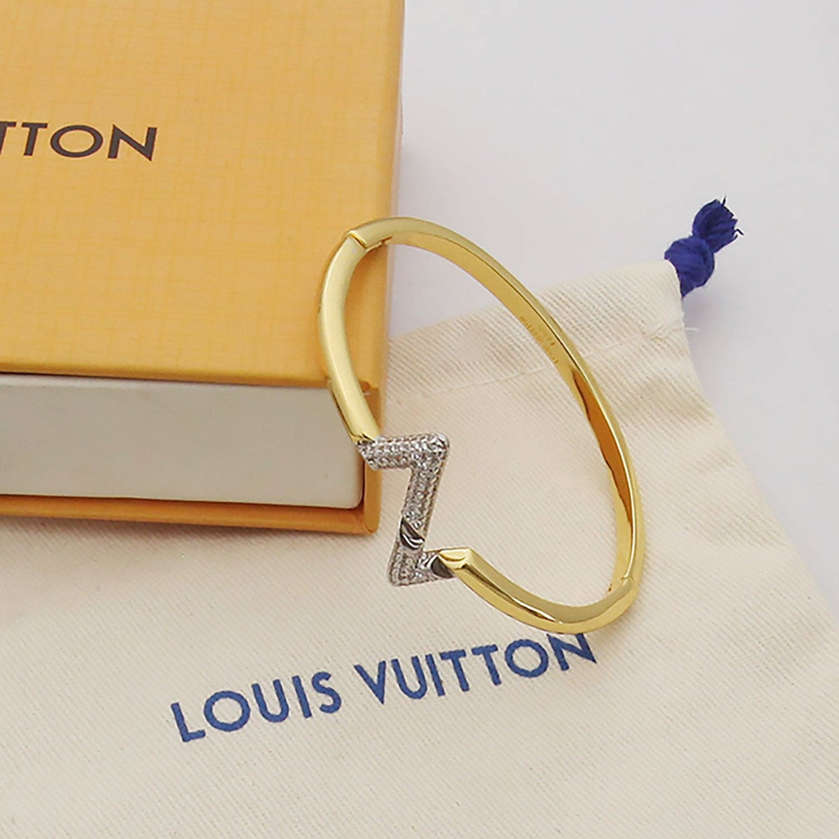 18K Louis Vuitton Volt Upside Down Bracelet