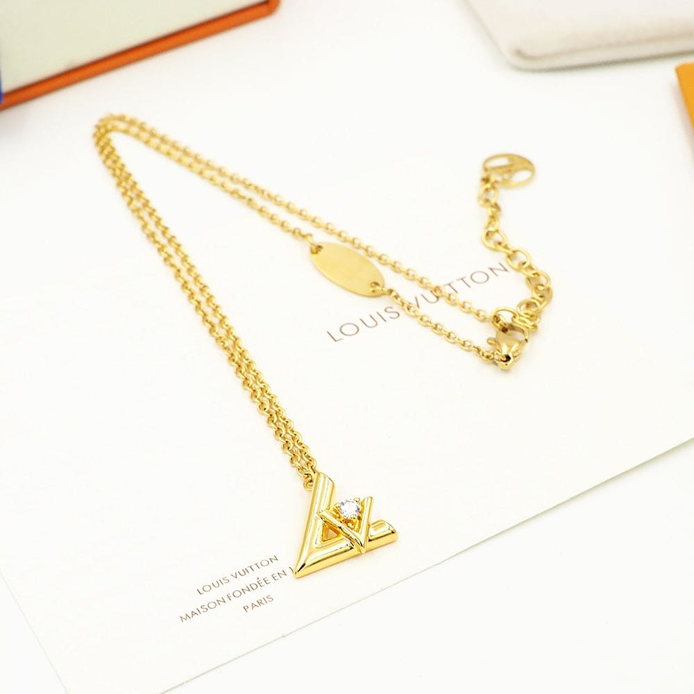 18K Louis Vuitton Volt One Necklace