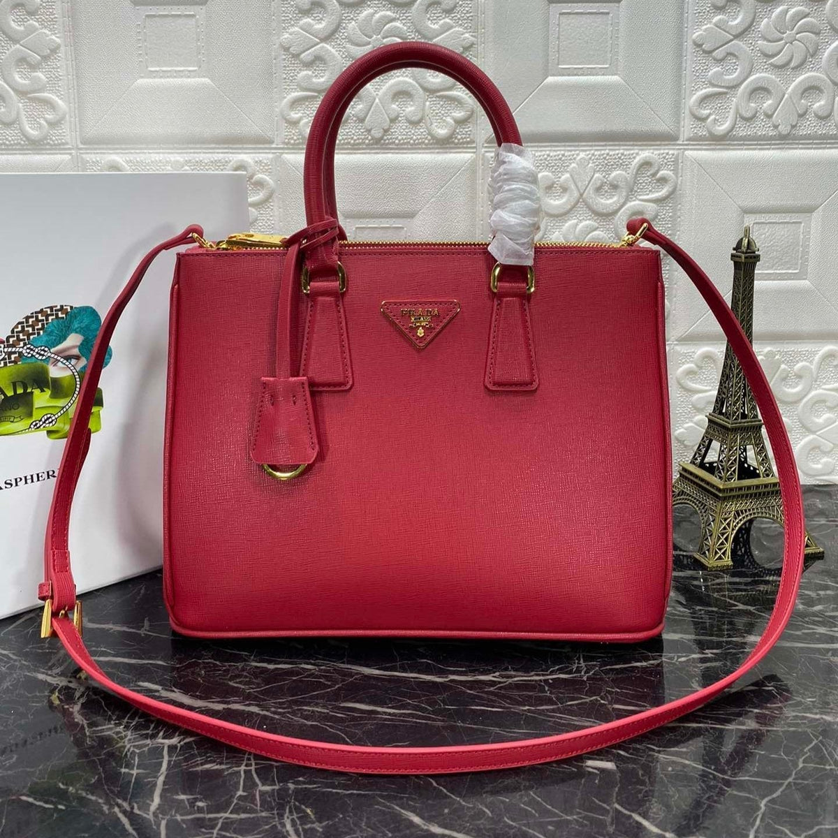 PRADA GALLERIA 32 BAG IN CHERRY RED SAFFIANO LEATHER
