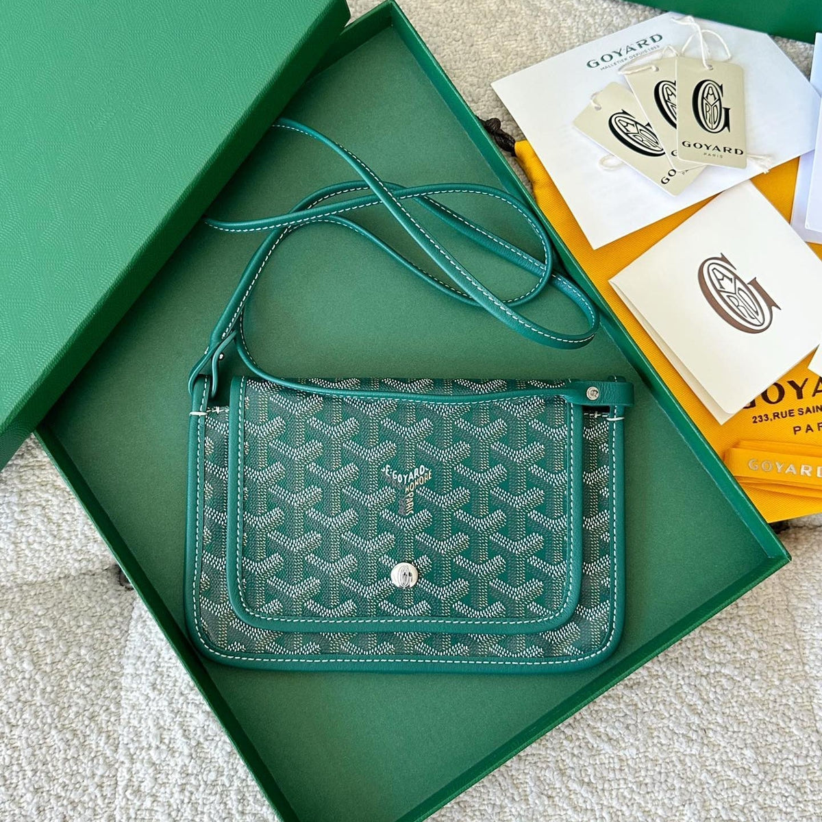PLUMET POCKET WALLET 20 IN GREEN GOYARDINE CANVAS AND LAMBSKIN TRIM