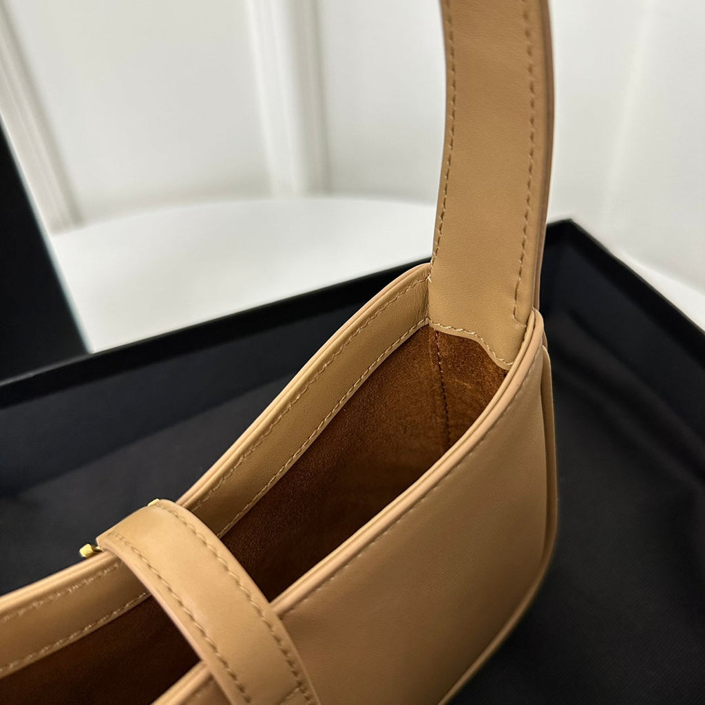 MINI 19 YELLOW CREAM SMOOTH CALFSKIN
