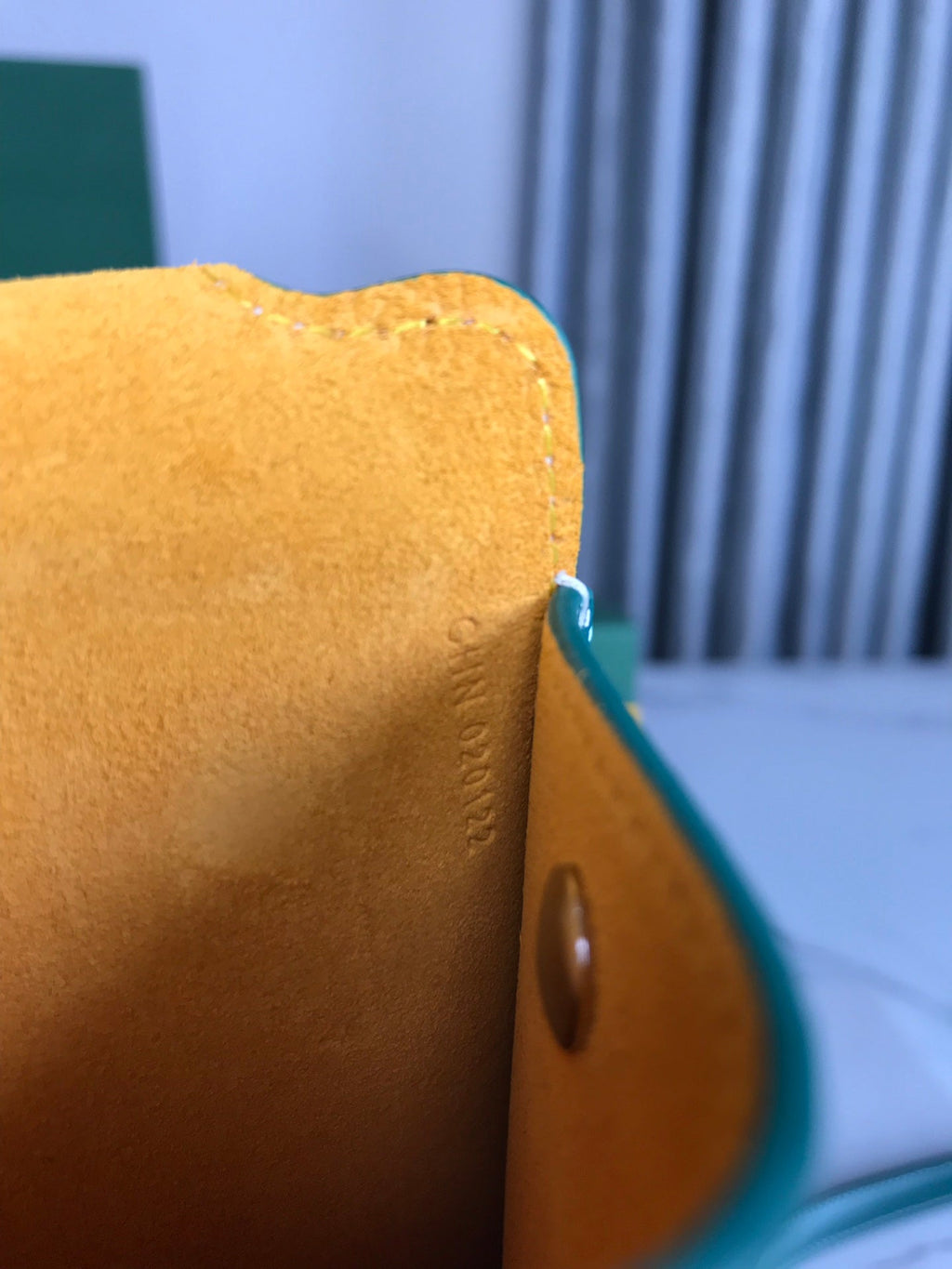 MONTMARTRE GM CASE 18 IN GREEN GOYARDINE CANVAS