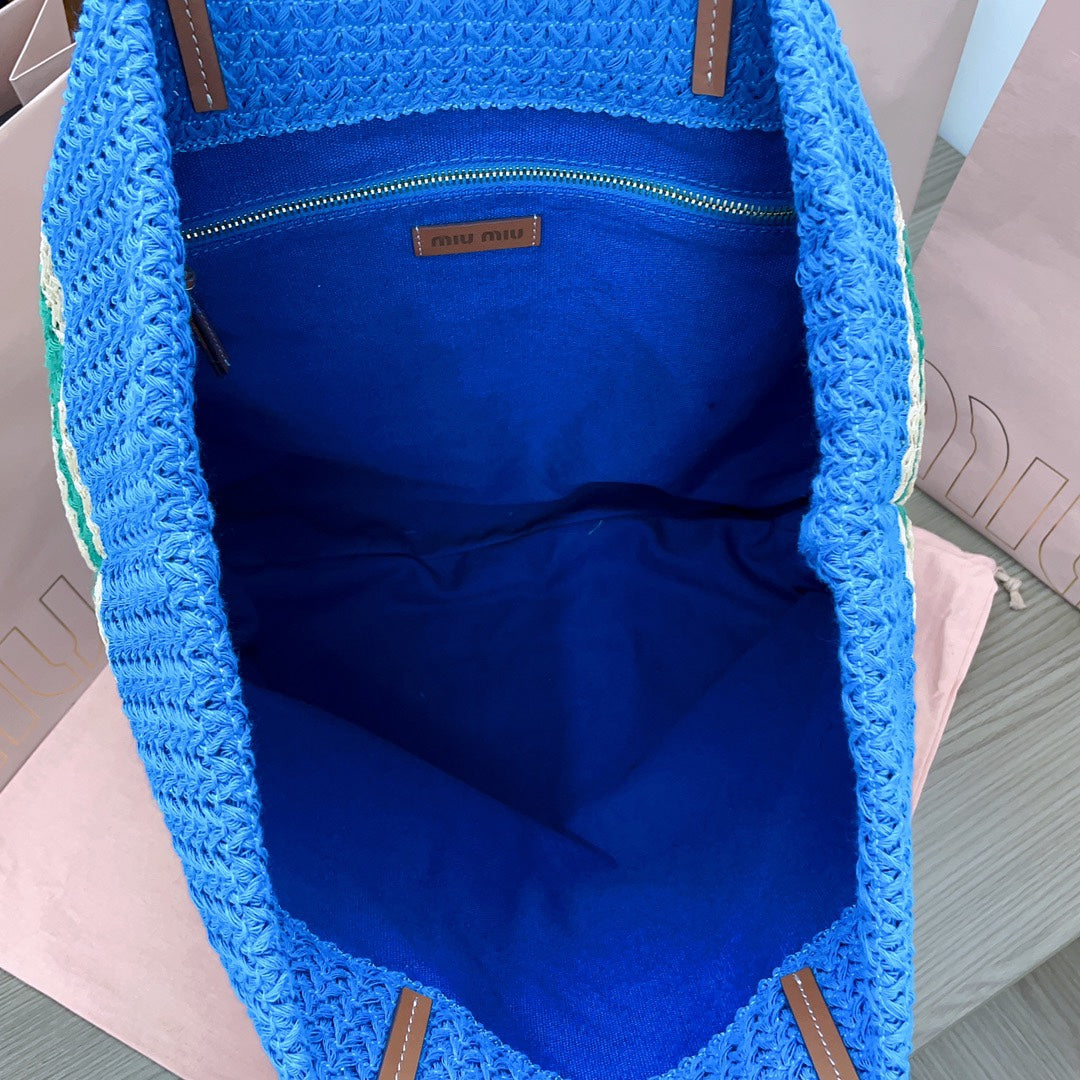 TOTE BAG 40 IN STRIPED PATTERN OF BLUE GREEN AND CREAM WHITE WOVEN RAFFIA