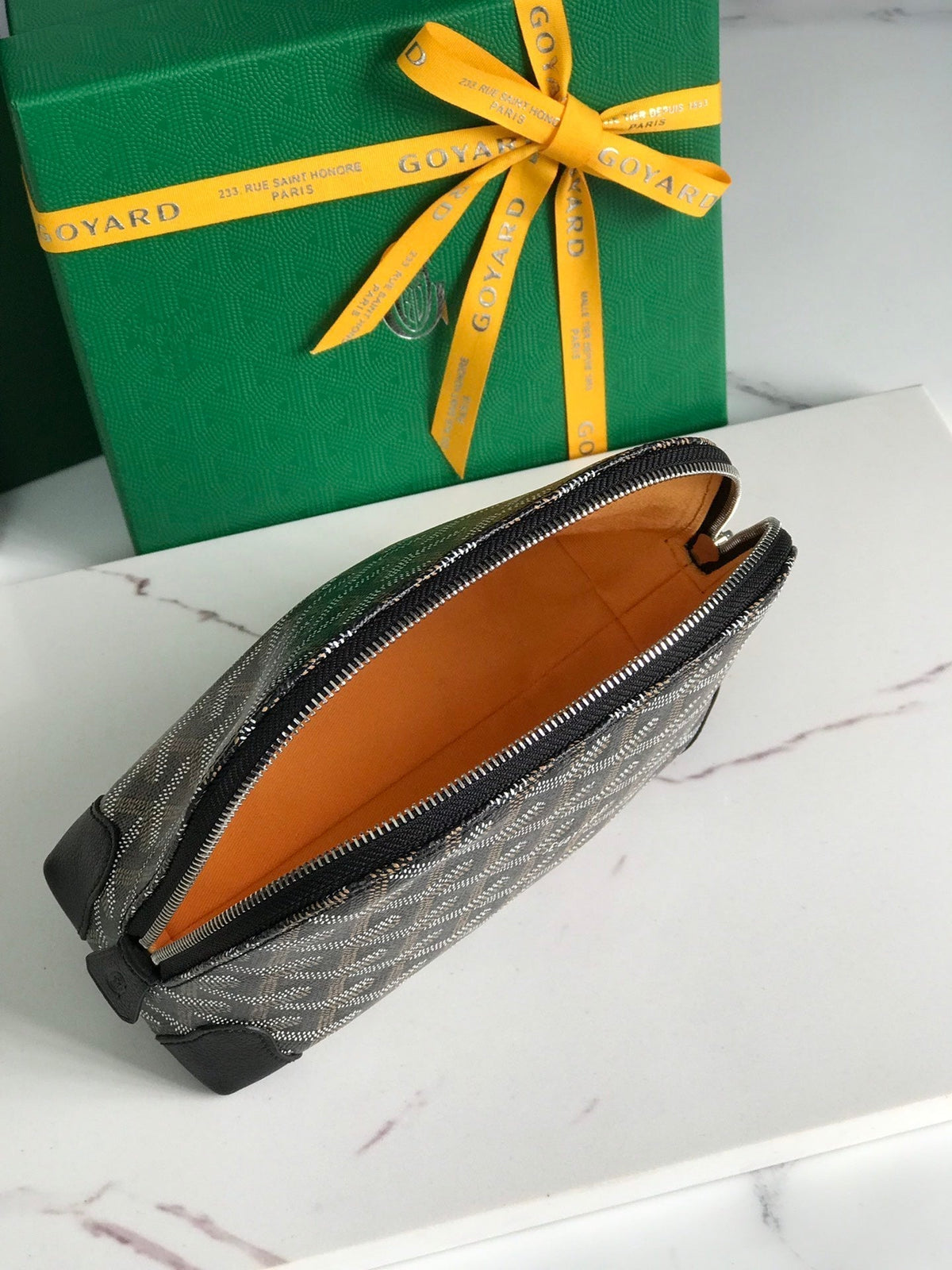 VENDÔME COSMETIC POUCH 17 IN BLACK GOYARDINE CANVAS AND CALFSKIN TRIM