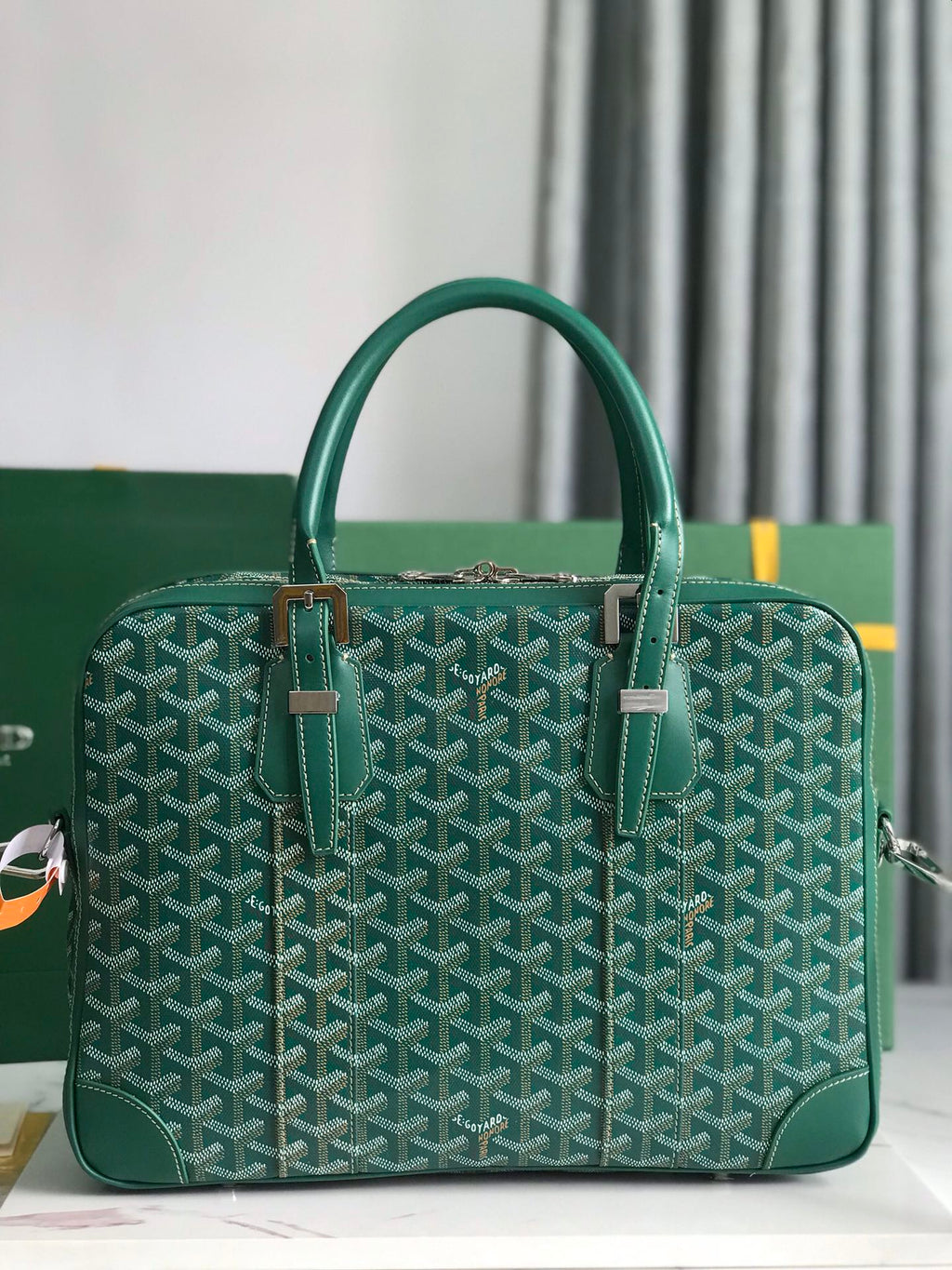 AMBASSADE DOCUMENT CASE 35 IN GREEN GOYARDINE CANVAS