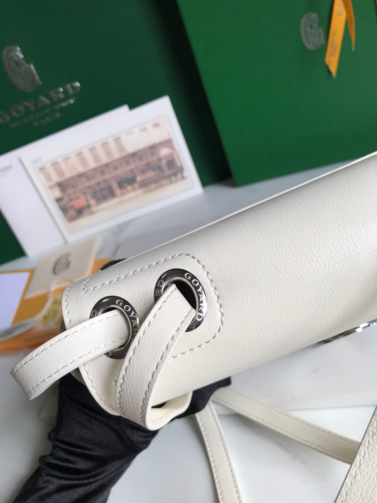 233 BAG 25 IN WHITE CALFKIN AND GOYARDINE CANVAS