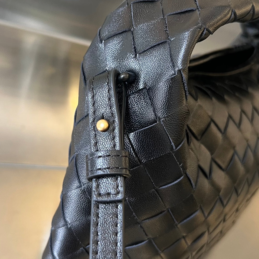 MINI HOP 25 IN BLACK CALFSKIN