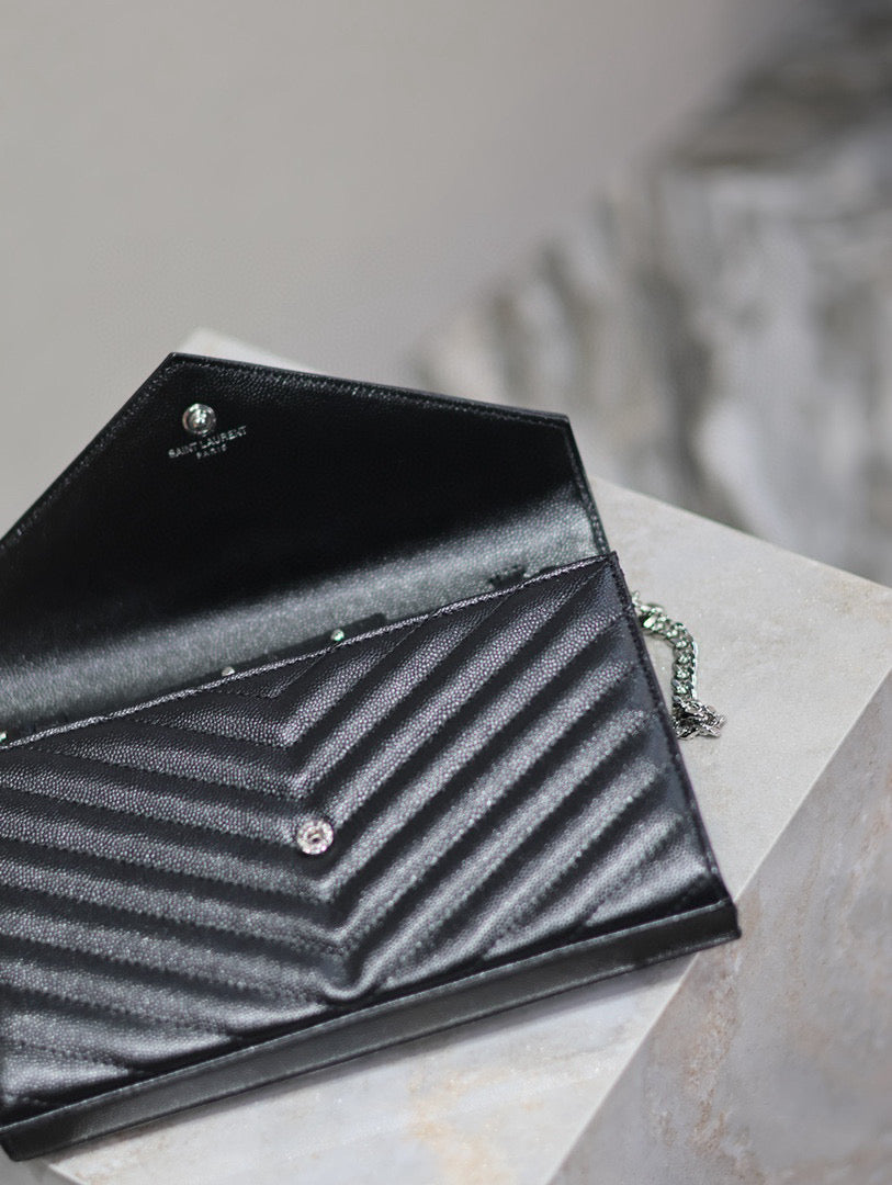 WOC 23 IN BLACK CAVIAR LAMBSKIN SILVER HARDWARE