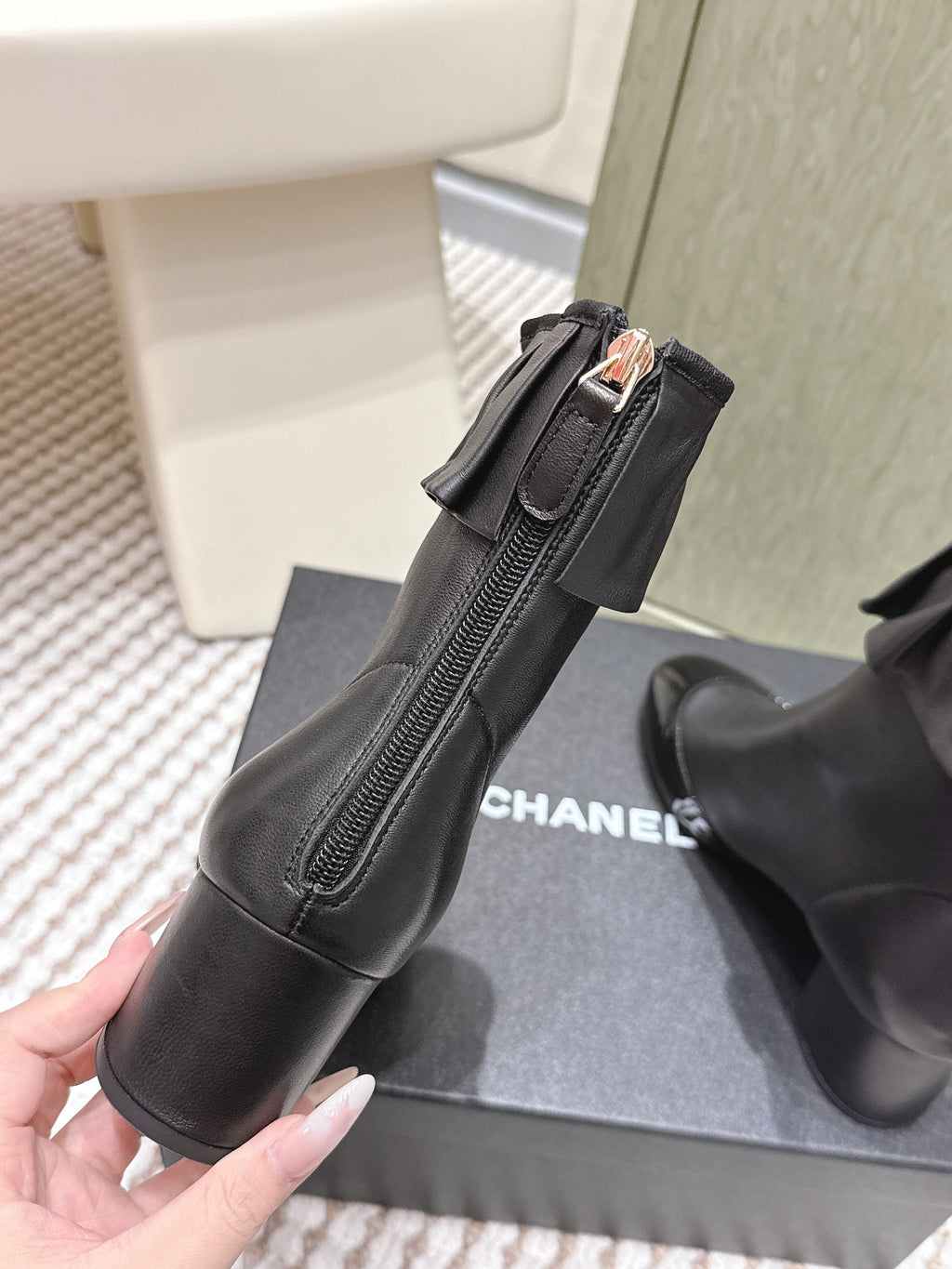 CHANEL 25S ANKLE BOOTS IN BLACK CALFSKIN GLOSSY TOE RUCHED