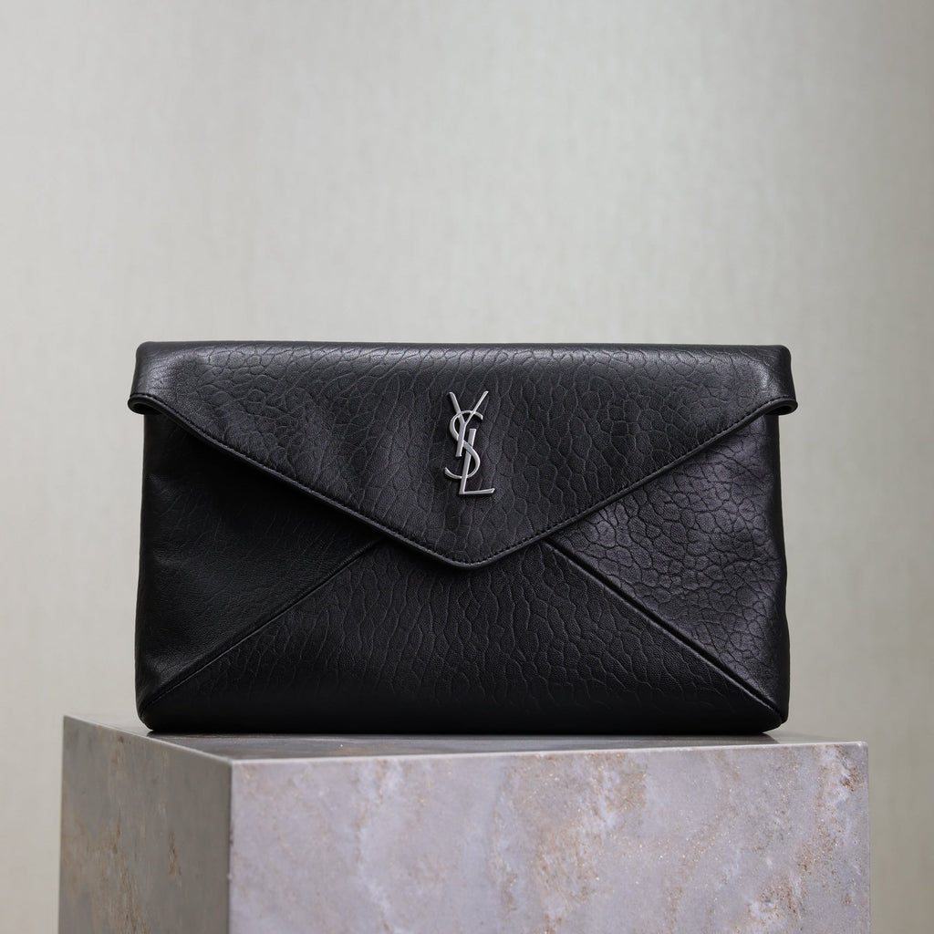 YSL 25S CASSANDRE LARGE ENVELOPE POUCH 29 IN BLACK CALFSKIN GRAY HARDWRE