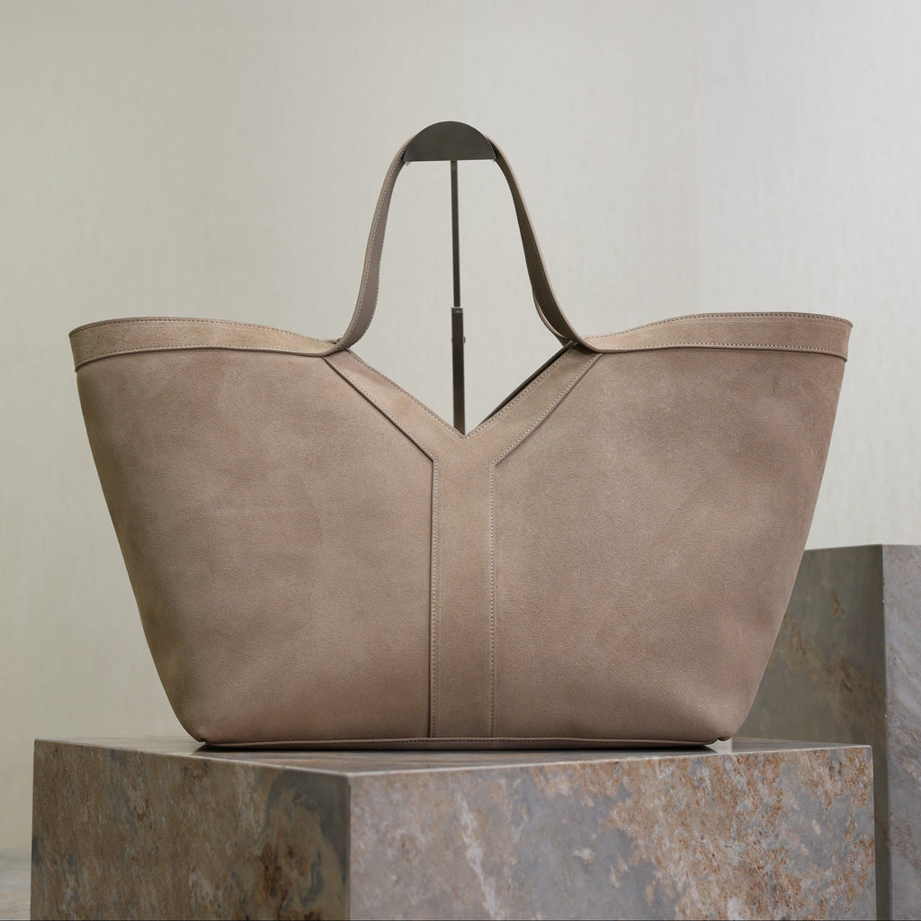 YSL 25S Y MAXI TOTE 50 IN DRY GRAIN SUEDE GOLD HARDWARE