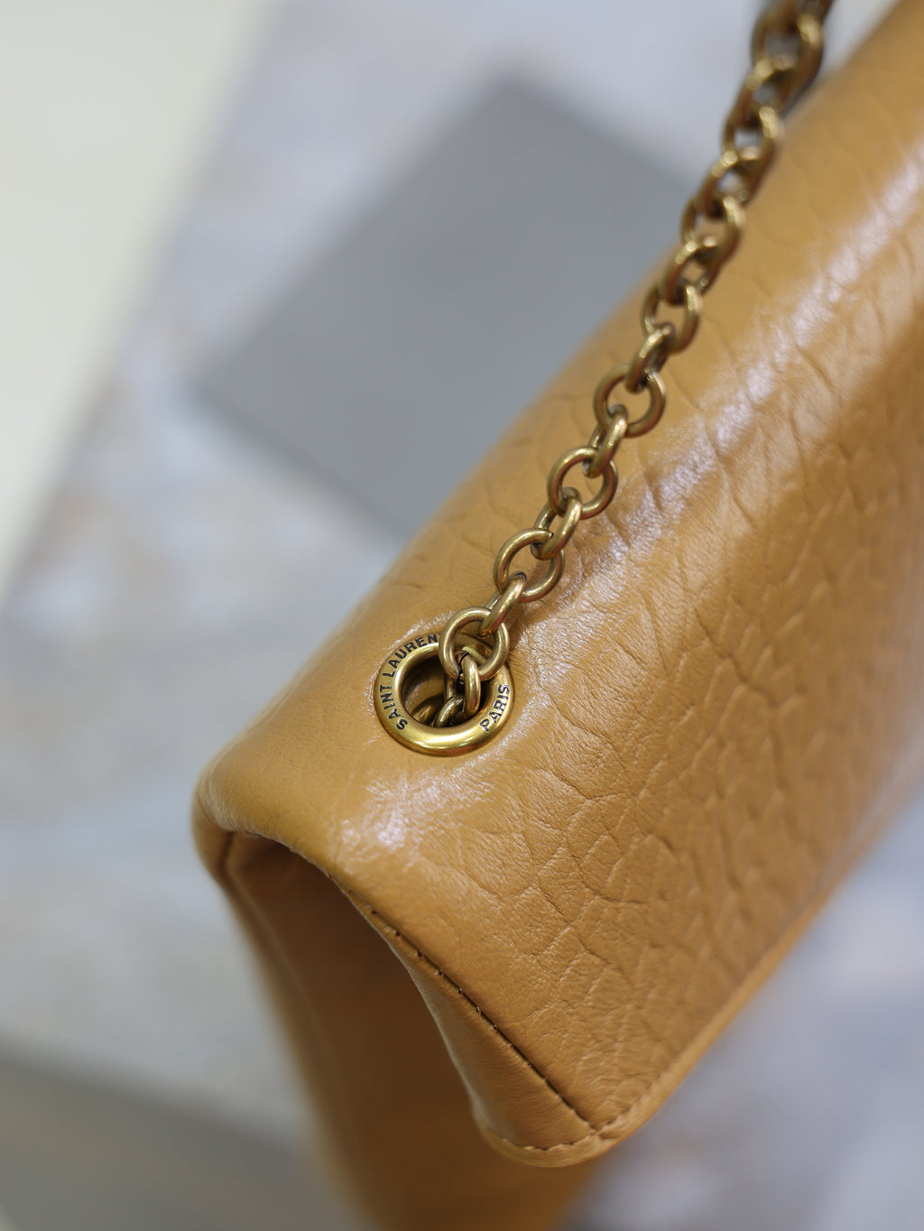 YSL 25S CASSANDRE ENVELOPE MESSENGER 35 IN GOLDEN BROWN LAMBSKIN GOLD HARDWRE