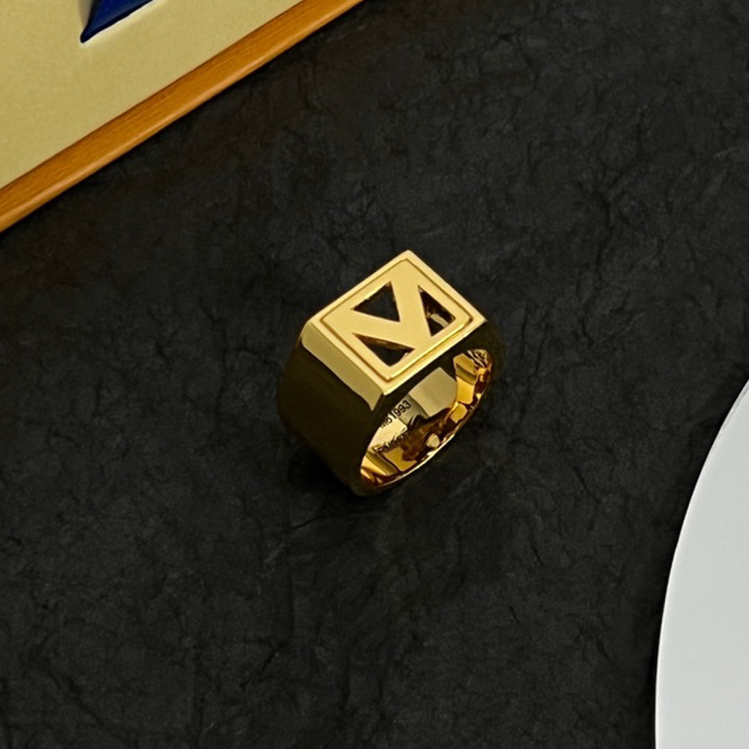 18K Louis Vuitton Vintage Ring