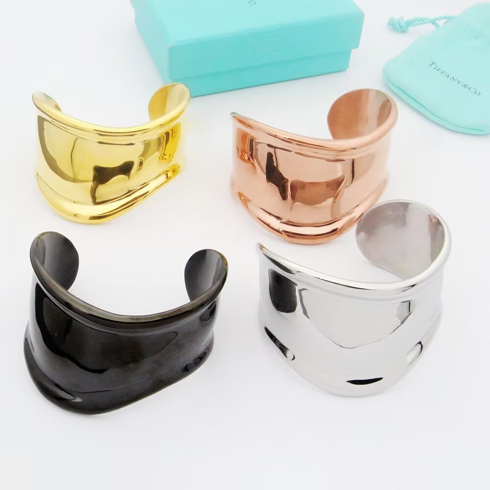 18K Tiffany Elsa Peretti Small Bone Cuff Black Bracelet