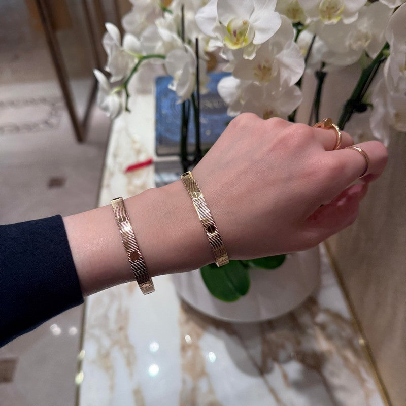 18K Love Unlimited Bracelet