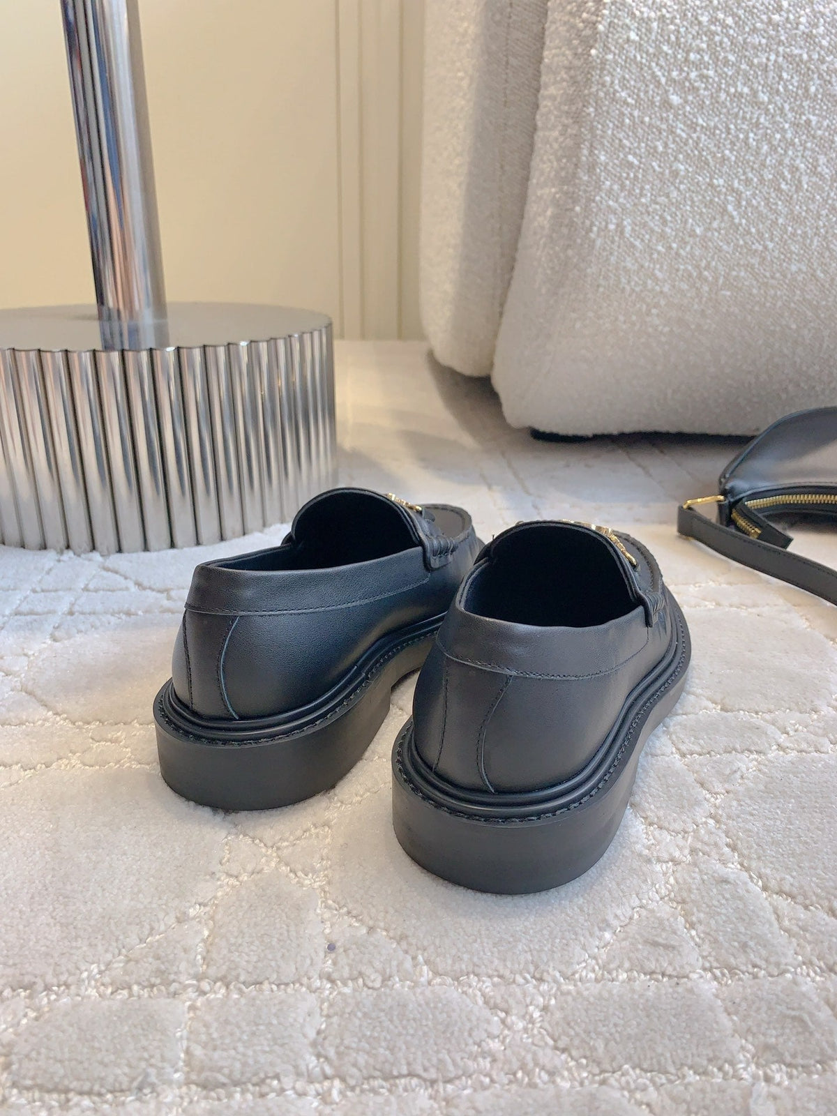 CHANEL 25S ARC DE TRIOMPHE LOAFERS IN BLACK CALFSKIN GOLD HARDWARE