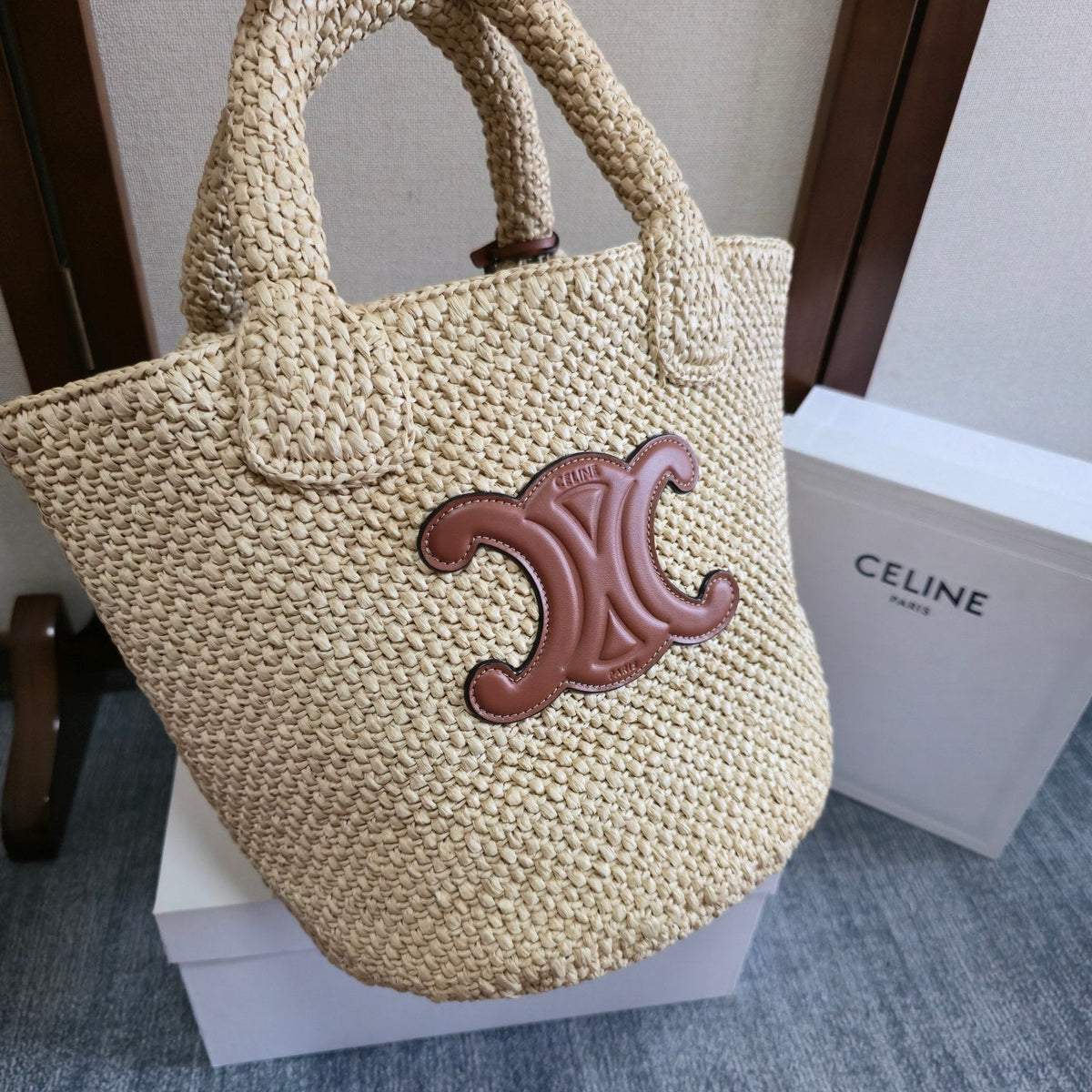 CELINE BAG TRIOMPHE 23 IN LIGHT BEIGE RAFFIA