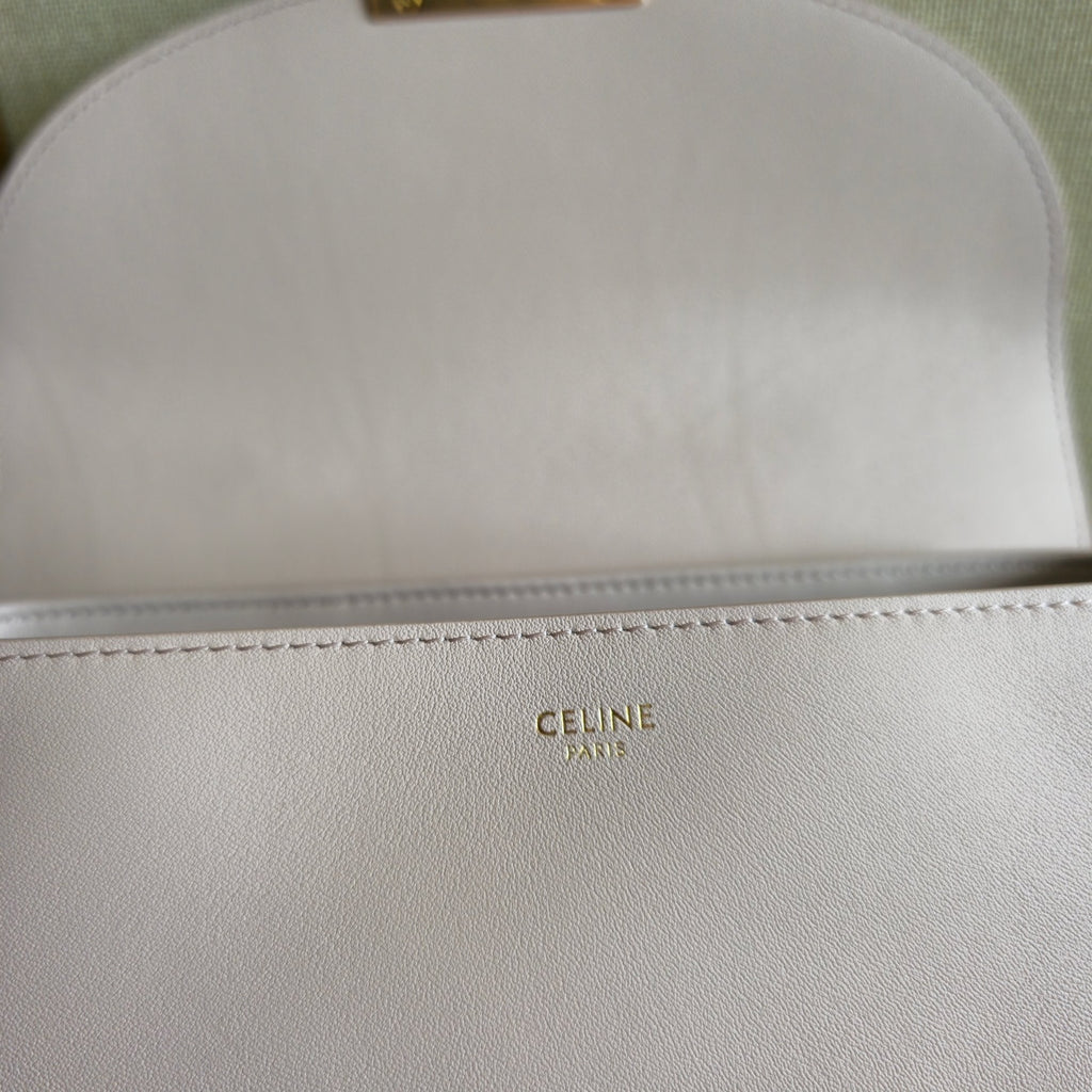CELINE 25S MEDIUM NINO BAG 25MM IN LIGHT PINK CALFSKIN GOLD HARDWARE