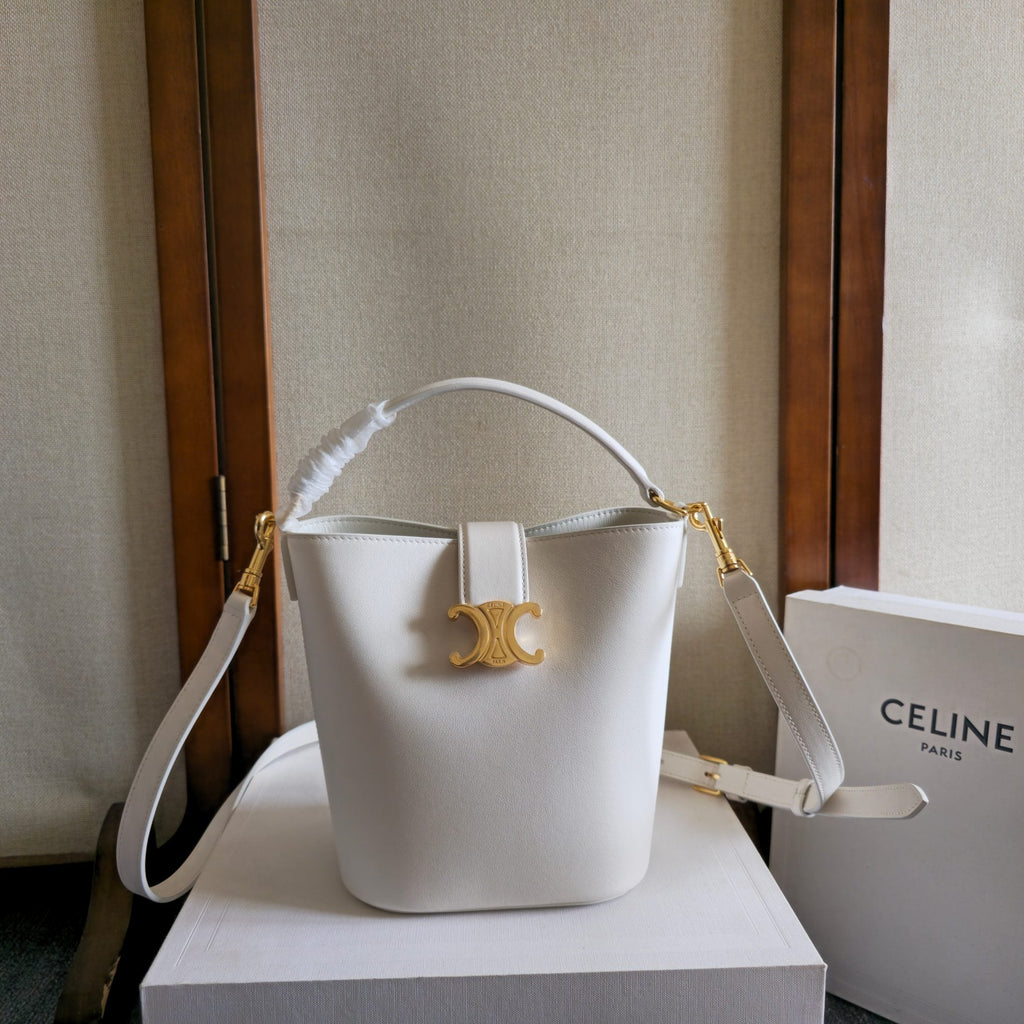 CELINE 25S LOUISE BAG 19MM IN WHITE CALFSKIN GOLD HARDWARE