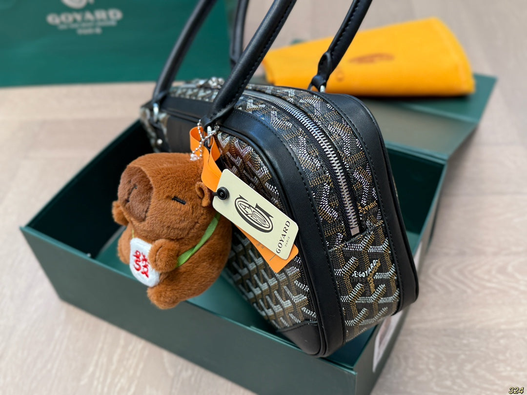 SAINT MARTIN BAG 34 IN BLACK GOYARDINE CANVAS AND CALFSKIN