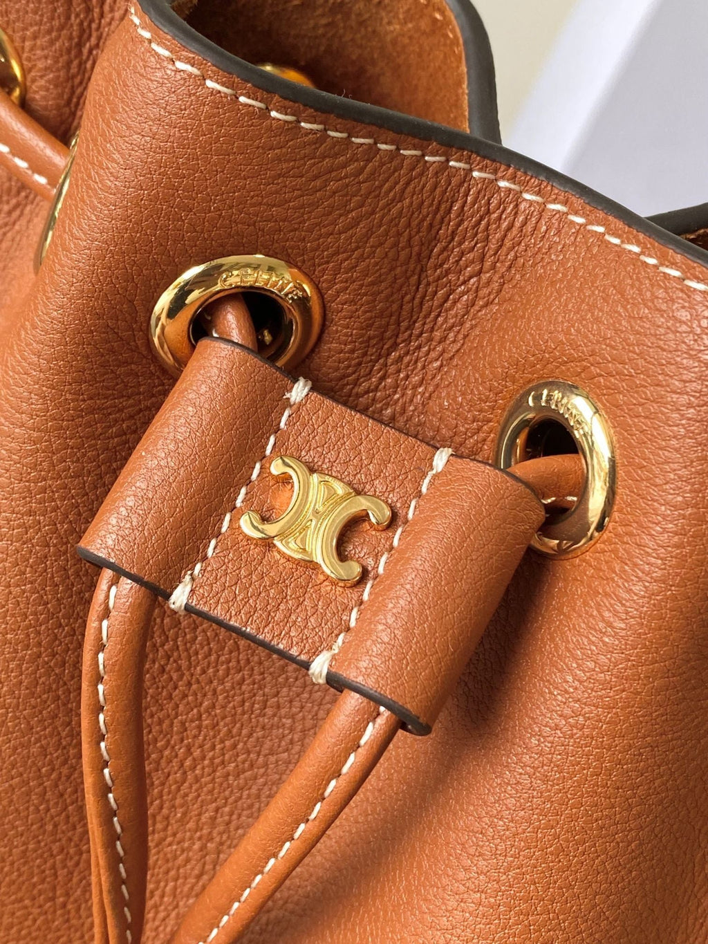 CELINE 25S CLARA BAG 19 IN BURNT ORANGE CALFSKIN GOLD HARDWARE