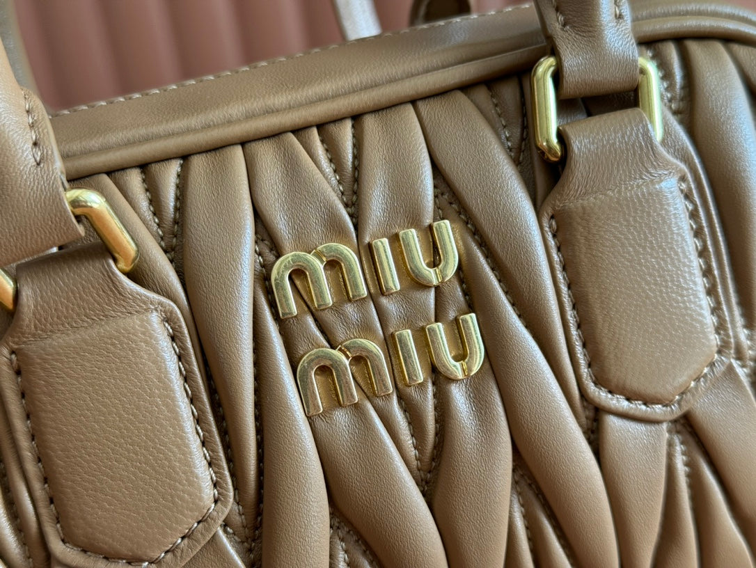 ARCADIE MATELASSÉ BAG 19 IN BROWN LAMBSKIN GOLD HARDWARE