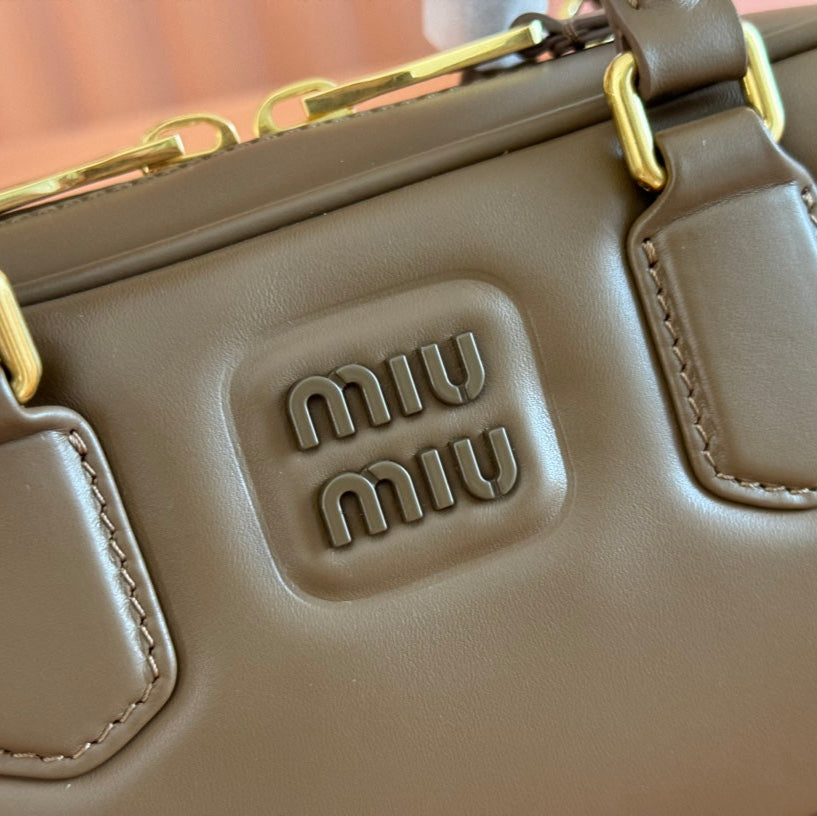 ARCADIE SMALL 22 BAG IN DARK BROWN CALFSKIN