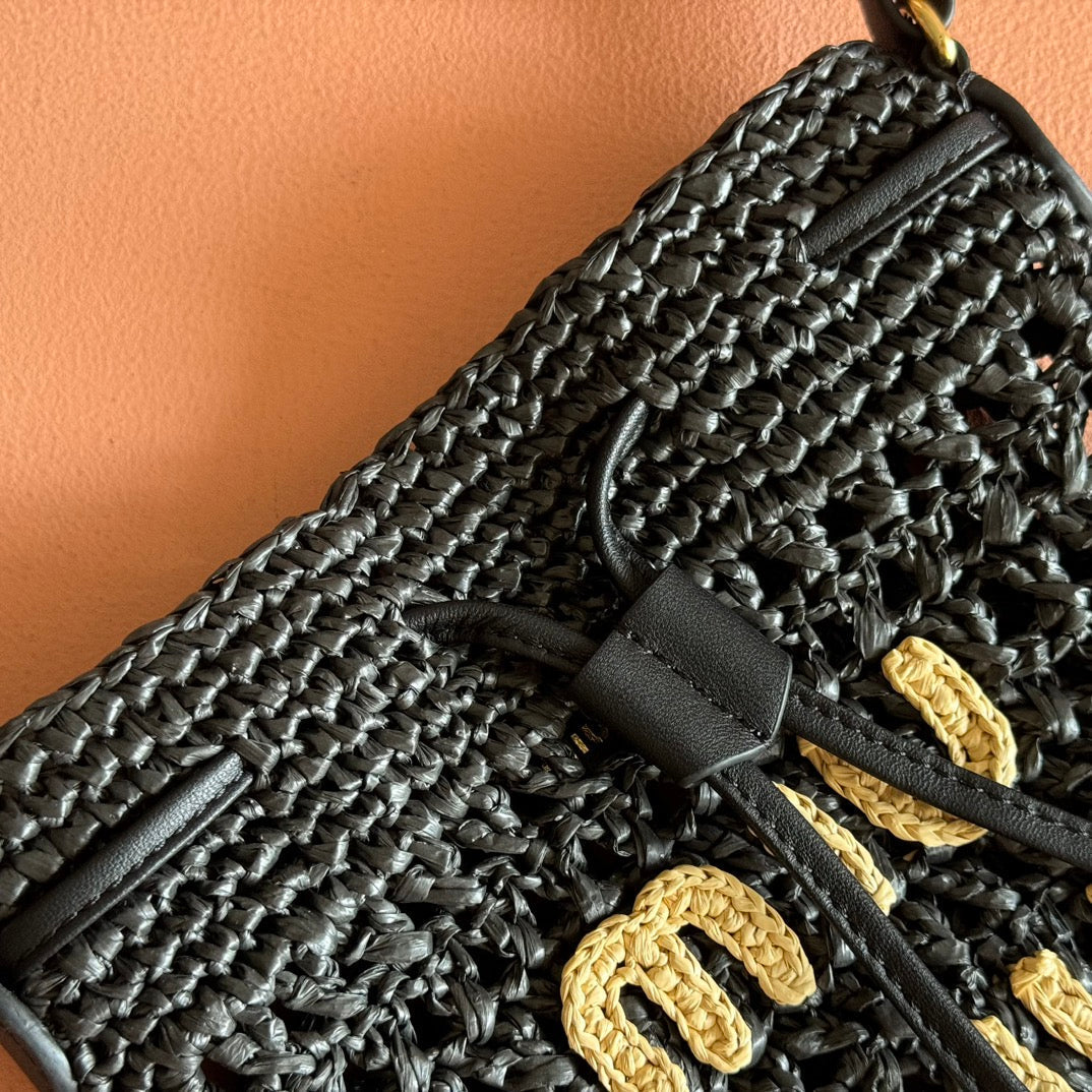 WANDER BUCKET BAG 23 BLACK IN RAFFIA WITH LEATHER TRIM