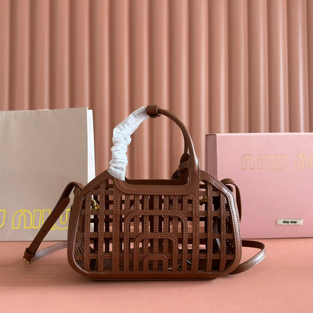 WOVEN HOLLOW BAG 24 IN DARK BROWN CALFSKIN