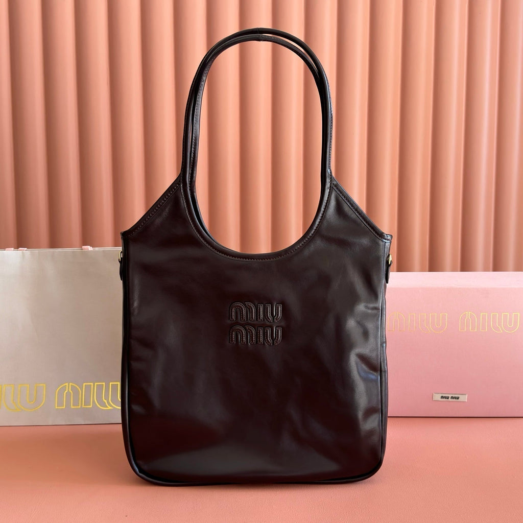 MIUMIU 26S IVY 40 TOTE IN DARK BROWN PATENT CALFSKIN