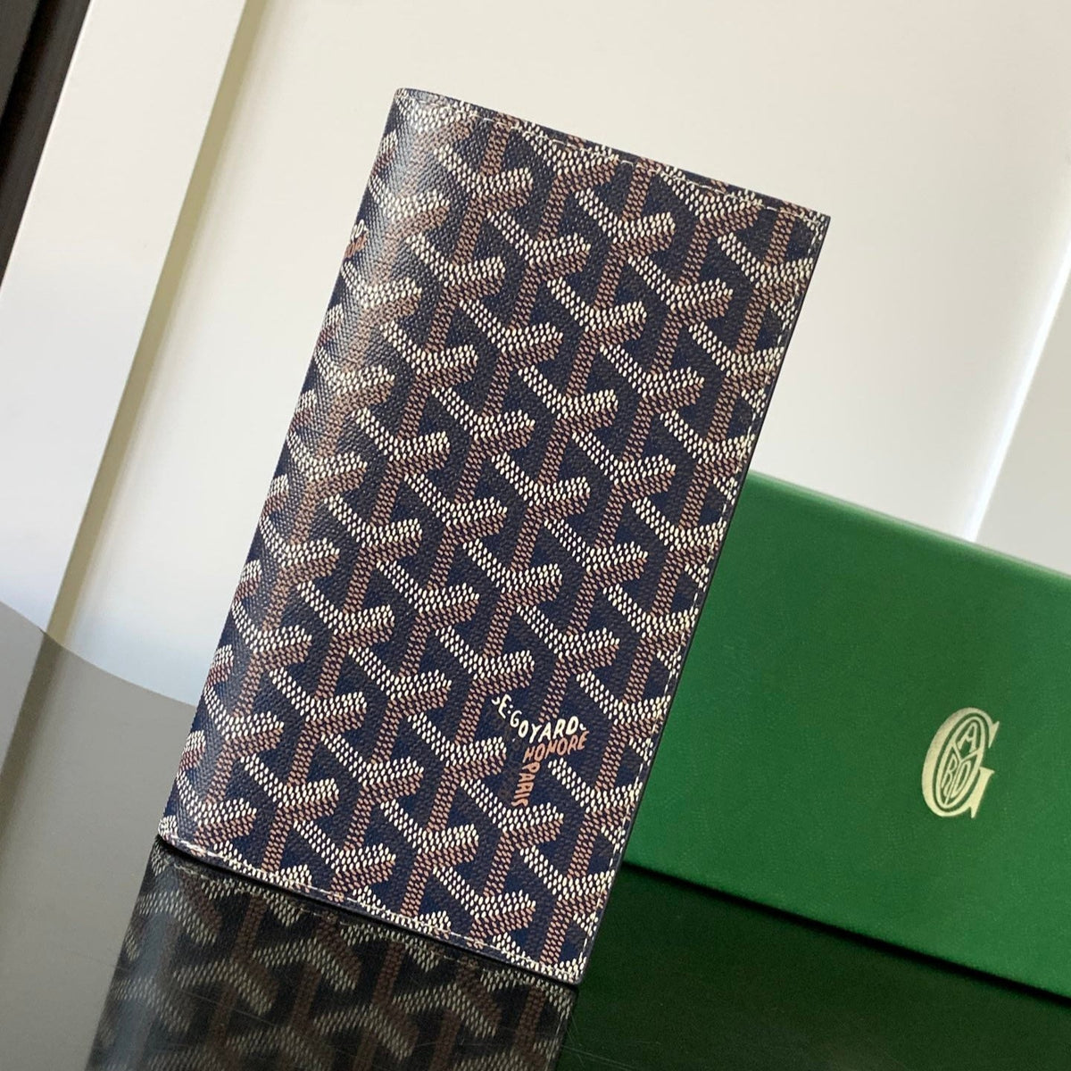 RICHELIEU CHECKBOOK WALLET 19 IN NAVY BLUE GOYARDINE CANVAS AND CALFSKIN