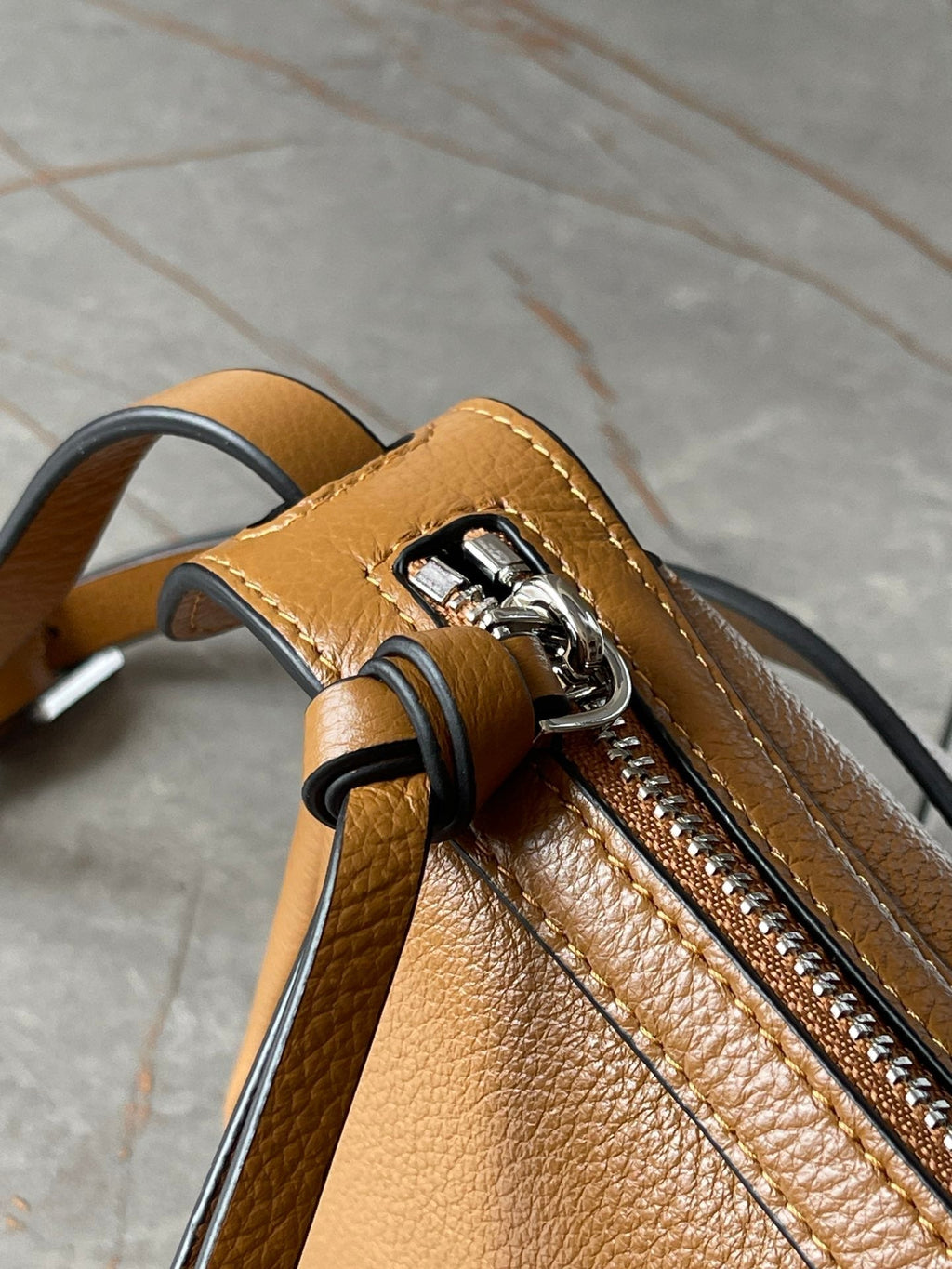 SIMPLY MINI 22 IN BRONZE BROWN GRAINED CALFSKIN