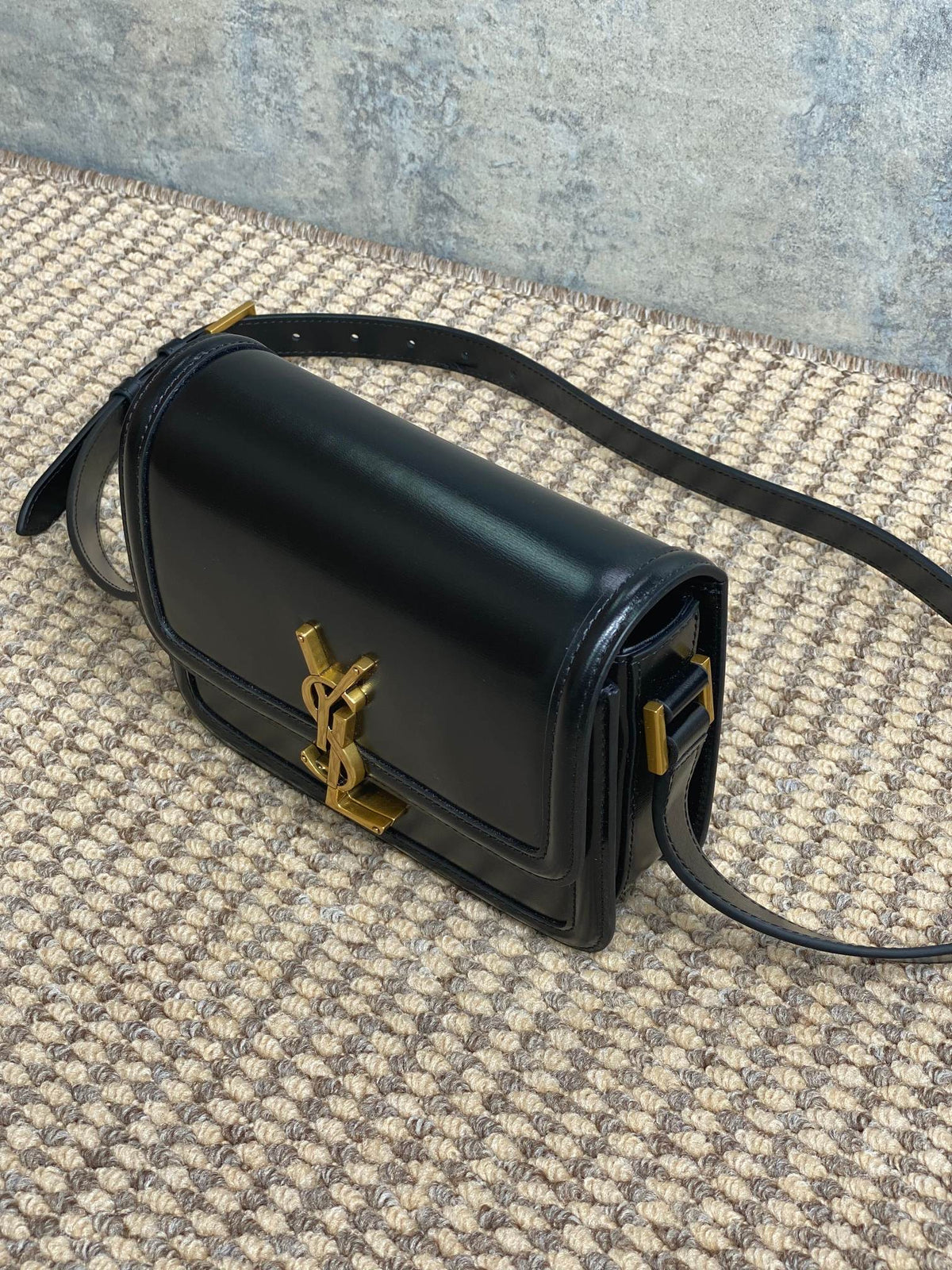 SOLFERINO SMALL SATCHEL 19 IN BLACK CALFSKIN GOLD HARDWARE