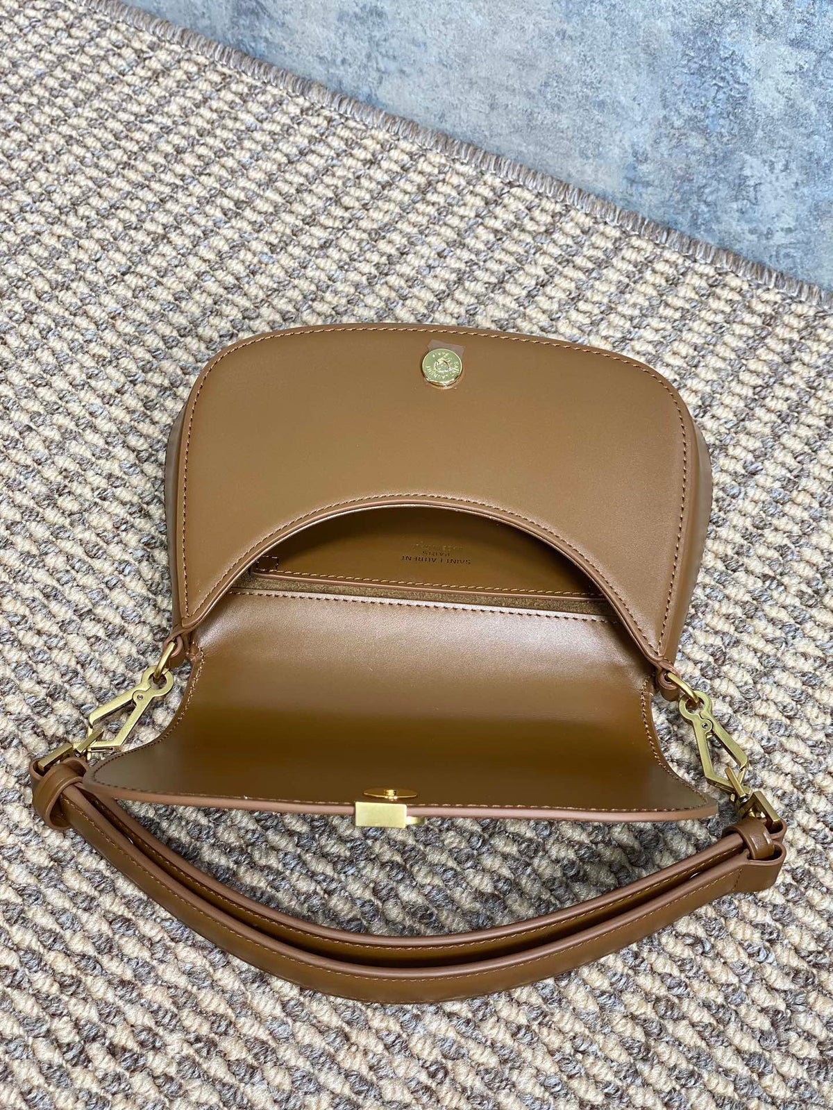 VOLTAIRE TOP HANDLE IN BOX 21 IN TAWNY BROWN CALFSKIN GOLD HARDWARE