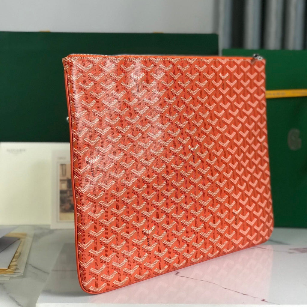 SÉNAT MGM POUCH 40 IN RED ORANGE GOYARDINE CANVAS