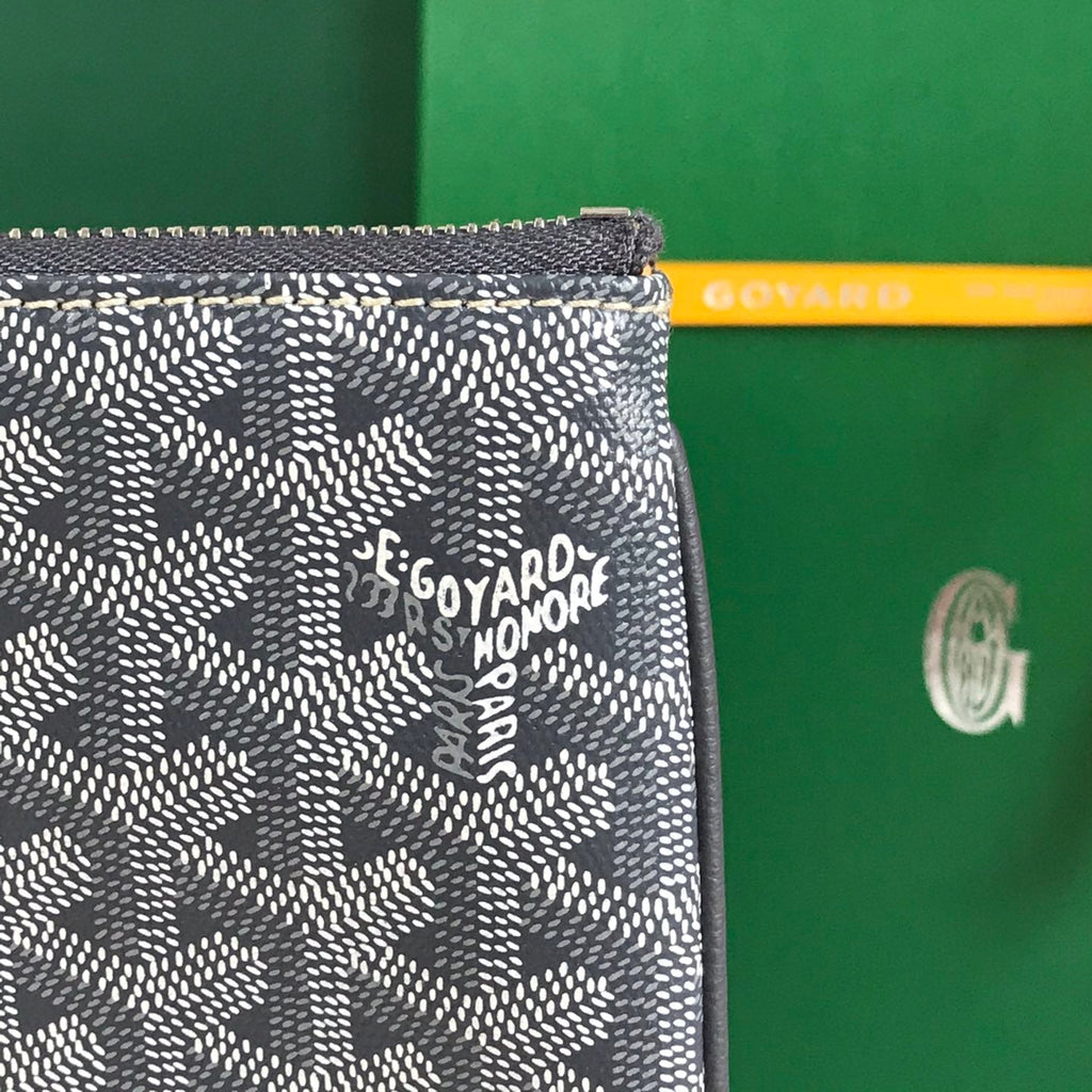 SÉNAT MGM POUCH 40 IN GREY GOYARDINE CANVAS