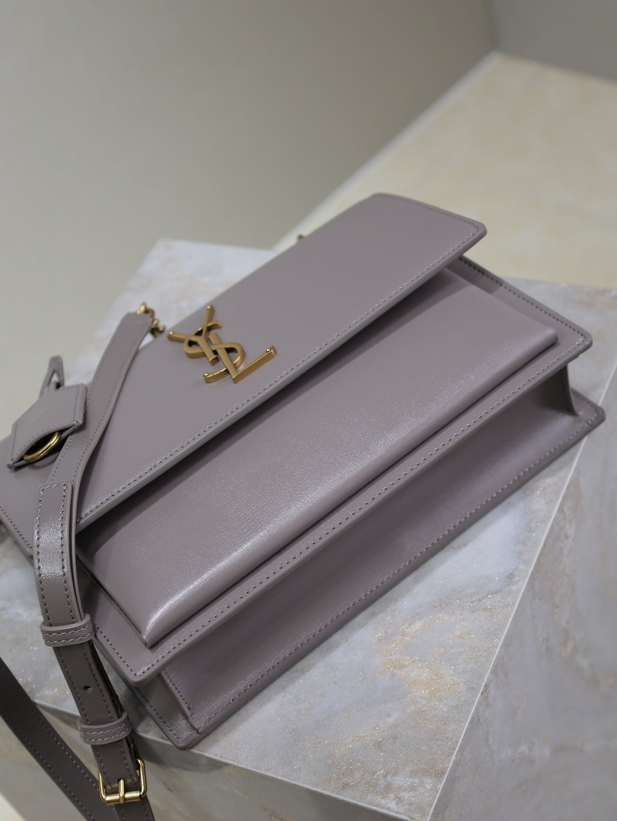 YSL 25S SUNSET MM 25 IN GRAYISH PURPLE CALFSKIN GOLD HARDWARE
