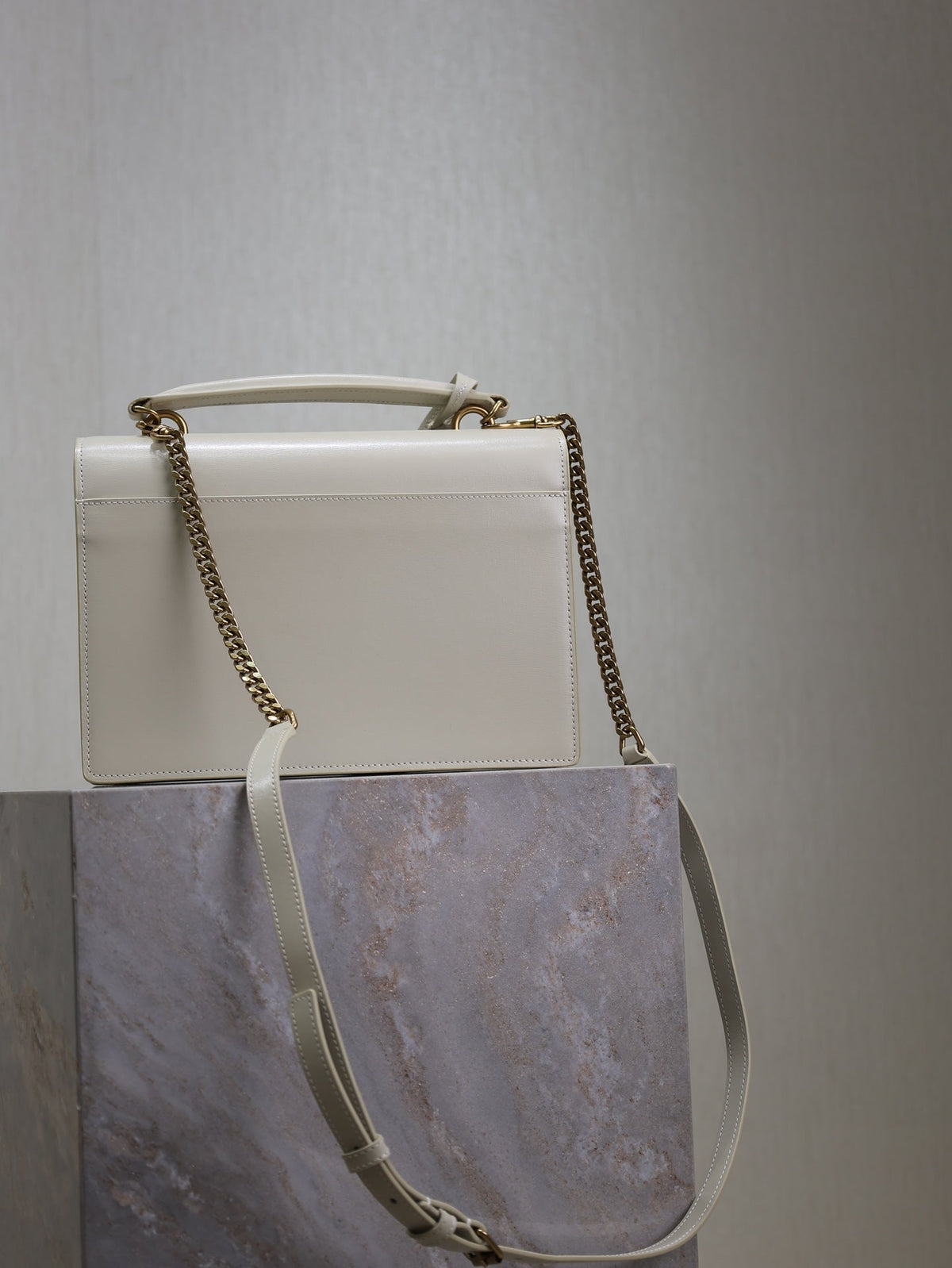 YSL 25S SUNSET MM 25 IN IVORY CALFSKIN GOLD HARDWRE