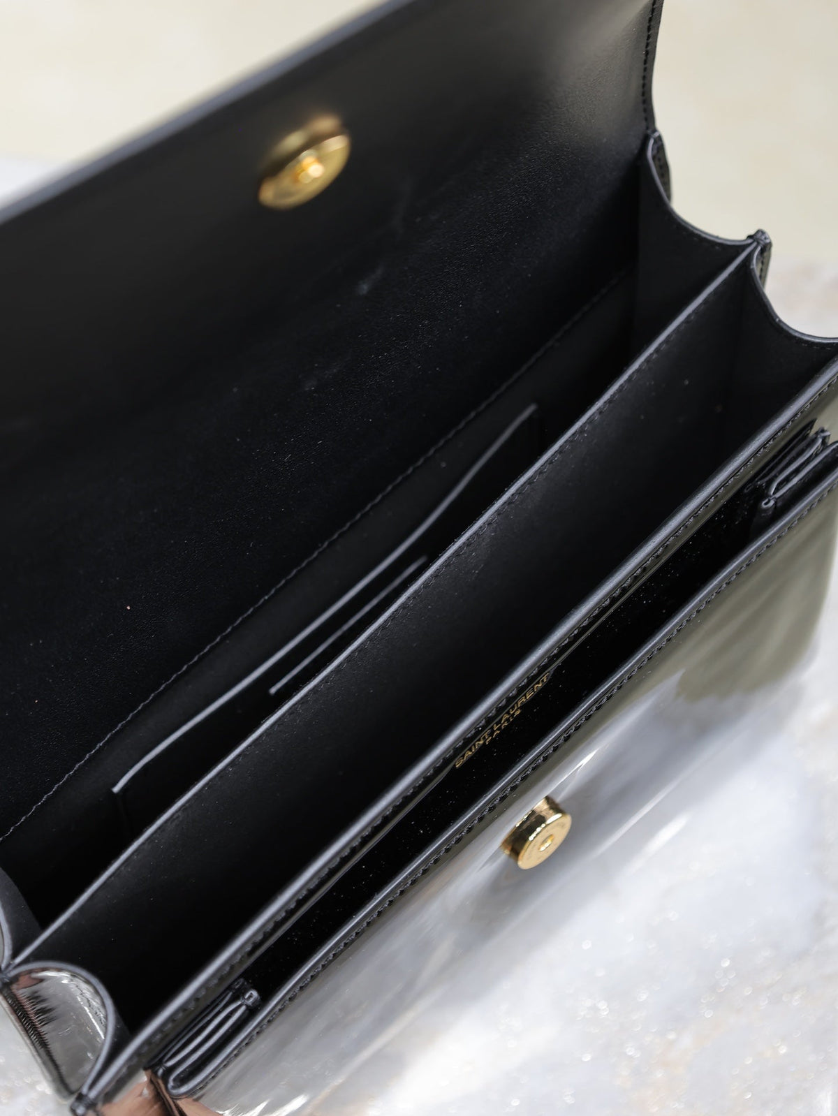 YSL 25S SUNSET MEDIUM 22 IN BLACK SHINY CALFSKIN GOLD HARDWRE