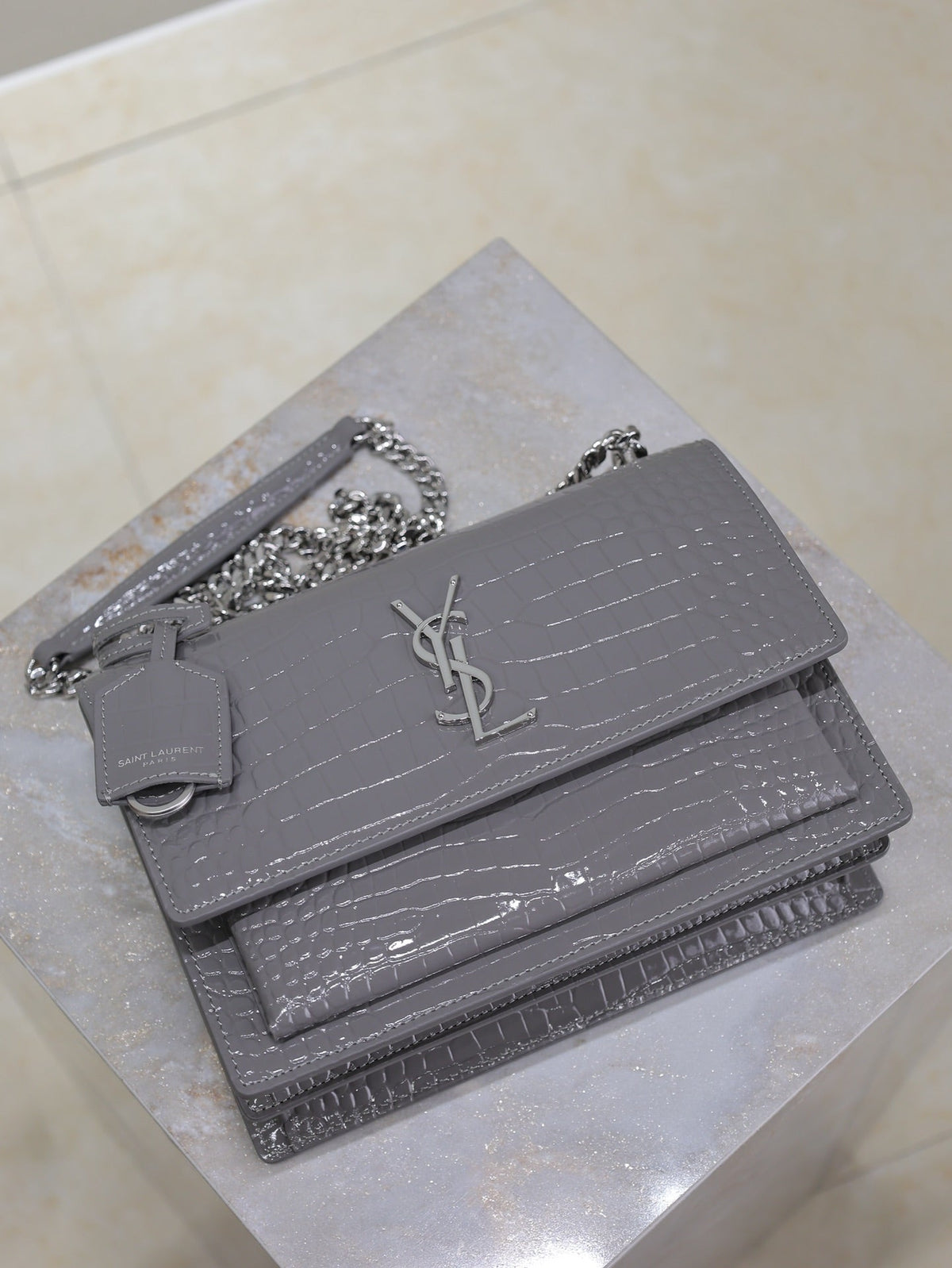 YSL 25S SUNSET MEDIUM 22 IN DARK GRAY CROCODILE-EMBOSSED SHINY CALFSKIN SILVER HARDWRE