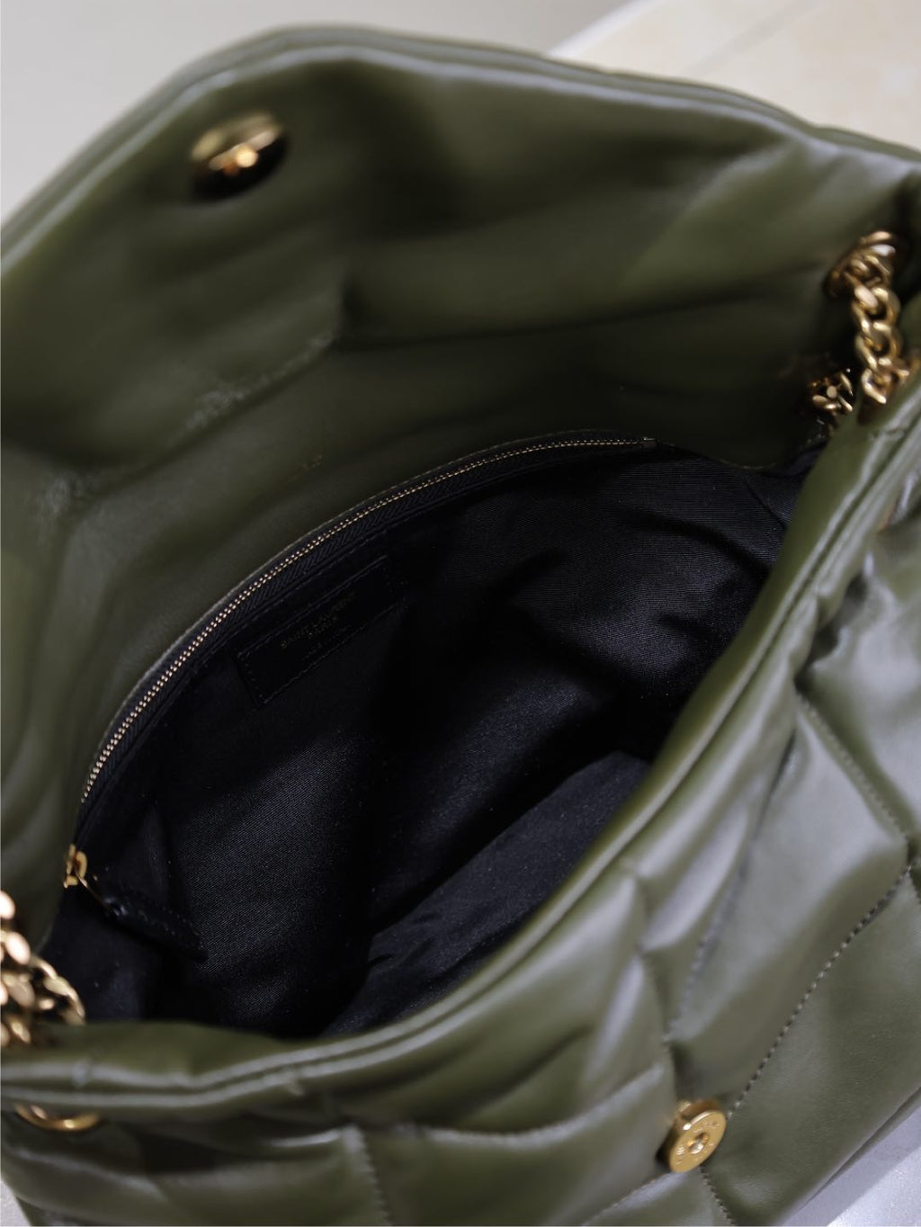 YSL 25S LOULOU PUFFER GM 35 IN DARK OLIVE CALFSKIN GOLD HARDWARE